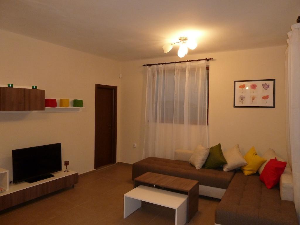 Summer Breeze Villa Balchik Exterior photo